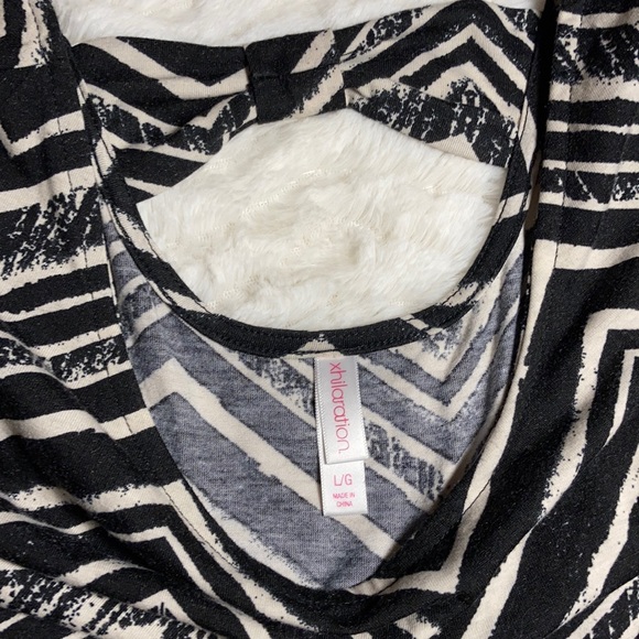 CLOSING SALE Black & White Chevron Dress - Picture 3 of 5